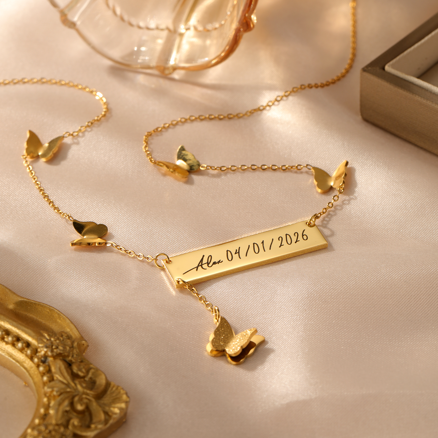 Personalized Butterfly Bar Nam - Handwriting Necklace Bar recension och pris