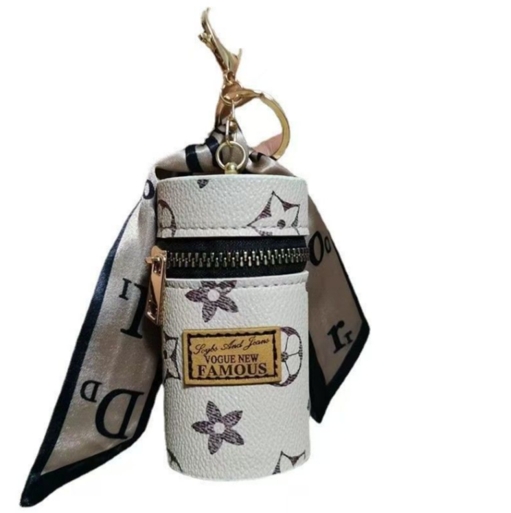 White Monogram Floral Print Cy - Monogram Keychain Leather recension och pris